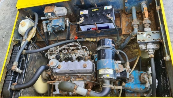 ขายด่วนลดกระหน่ำราคาพิเศษรถบดสตาร์ติดง่ายMETWAเอวอ่อนรุ่นใหม่รถบดสั้นสะเทือนพวงมาลัยเพาเวอร์.ขนาด 4 ตันหน้าหล็กหลังยางระบบทำงานดีสั้นสะเทือนไม่ได้เป็นรถนอกเพื่งนำเข้ามายังไม่เคยใช้งานในไทยเลย