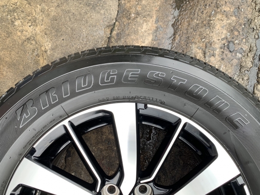 ล้อแม็ก Mitsu Pajero Sport ขอบ 18 พร้อมยาง 265-60-18 Bridgestone ปี 16 ล้อแม็ก Mitsu Pajero Sport ขอบ 18 พร้อมยาง 265-60-18 Bridgestone ปี 16