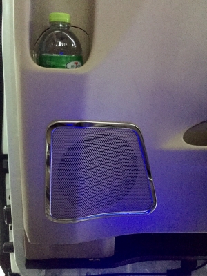 ขายฝาครอบลำโพงหลังรถ TOYOTA รุ่น ALPHARD ปี08-14 ขายฝาครอบลำโพงหลังรถ TOYOTA รุ่น ALPHARD ปี08-14