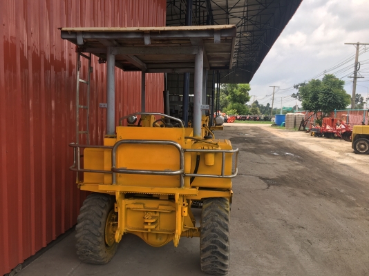 รถตักMITSUI HL803เก่านอกพร้อมใช้เครื่องดีปั๊มดีราคา125000บาทสนใจโทร0915195453