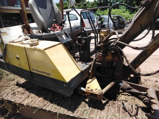 ขาย138,000 KOMATSU PC30-5