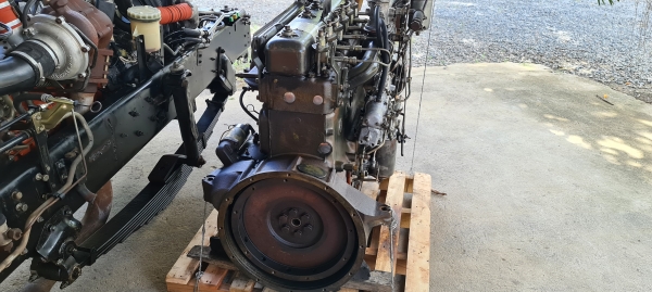 ขายเครื่องยนต์อีซูซุDa120แรง