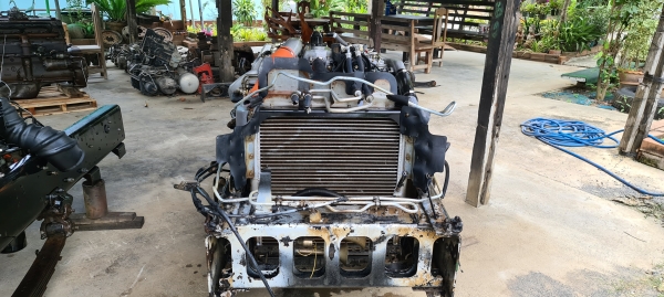 ขายเครื่องยนต์hino  p11c