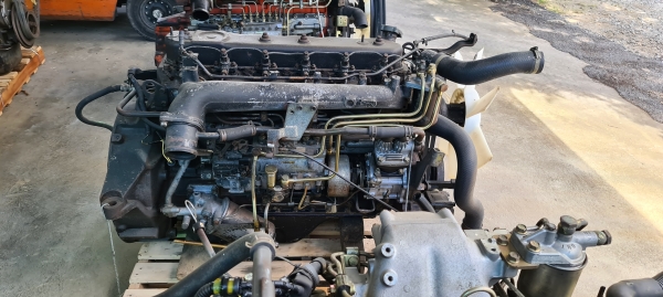 ขายเครื่องยนต์อีซูซุ6BG175แรง