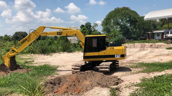 ขาย 455,000 บาท Catterpilar E120B