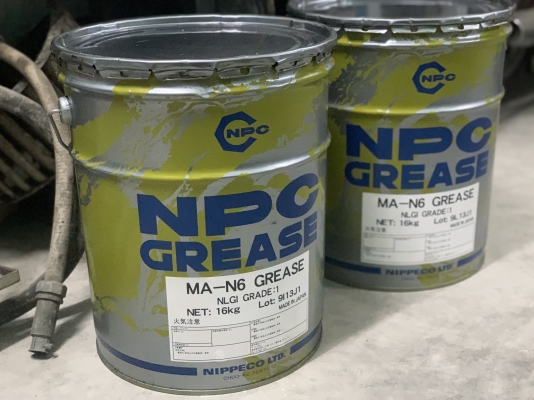 ขายจารบีเกรดคุณภาพสูง NPC made in Japan ใช้ในงานอุตสาหกรรมประกอบรถยนต์ของใหม่ ชุดนี้มีมาไม่กี่ถังนะครับ ราคาถังละ 1,800 บาท