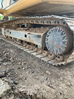 ขาย 1,290,000 CAT 320 D เล่มทะเบียน สภาพเก่านอก ไฟฟ้าครบ เครื่องดี ปั้มแรง เอวแน่น ช่วงล่างสวย แอร์เย็น  รถสวยพร้อมใช้เอกสารพร้อมโอนภาษีเต็ม รถอยู่ ปทุมธานี สามโคก 090-772-3710 090-772-3708