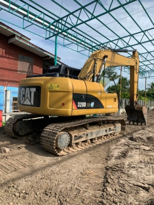 ขาย 1,290,000 CAT 320 D เล่มทะเบียน สภาพเก่านอก ไฟฟ้าครบ เครื่องดี ปั้มแรง เอวแน่น ช่วงล่างสวย แอร์เย็น  รถสวยพร้อมใช้เอกสารพร้อมโอนภาษีเต็ม รถอยู่ ปทุมธานี สามโคก 090-772-3710 090-772-3708