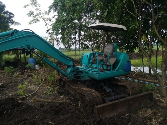 Komatsu pc40-7 พร้อมใช้งาน