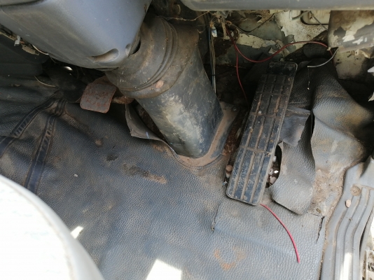 ขายหัว HINOสิงห์ไฮเทค สภาพสวยเดิมๆพร้อมใช้ อุปกรณ์ครบขาหน้าขาหลัง กันชน ตีนเบรคทิฟฟี่ ตู้แอร์ ยกใส่รถได้เลย ราคาถูก ขายหัว HINOสิงห์ไฮเทค สภาพสวยเดิมๆพร้อมใช้ อุปกรณ์ครบขาหน้าขาหลัง กันชน ตีนเบรคทิฟฟี่ ตู้แอร์ ยกใส่รถได้เลย ราคาถูก