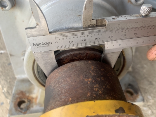 ขายมอเตอร์เกียร์ Cycrodrive Sumitomo 3HP. 380V อัตราทด 1:35 เพลาออกประมาณ 41 รอบต่อนาที สภาพสวยเดิมๆ หมุนนิ่ม พร้อมใช้งาน