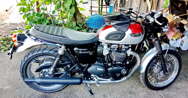 ขาย triumph Bonneville T120