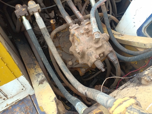 ขายKOMATSU200-5 พร้อมใช้