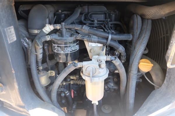 รถขุด komatsu pc30mr-2 นำเข้าญี่ปุ่นไม่เคยใช้ในไทย โทร 086-1602189