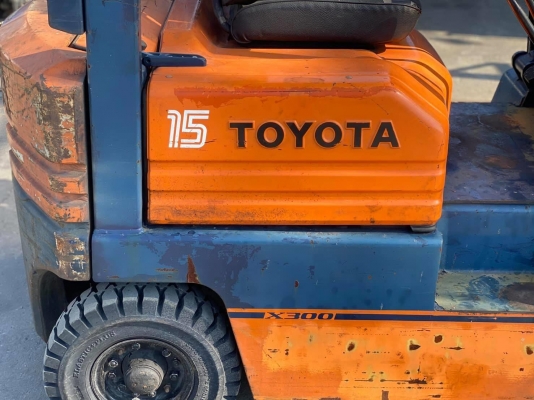 ขายรถโฟล์คลิฟท์มือสองนำเข้าจากประเทศญี่ปุ่น