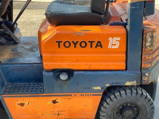 ขายรถโฟล์คลิฟท์มือสองนำเข้าจากประเทศญี่ปุ่น