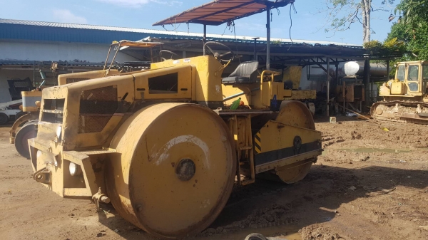 รถบดสามล้อเหล็ก R2 เอกสารเล่ม