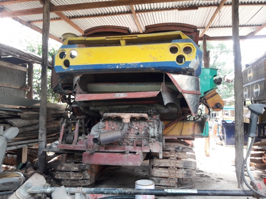 ขายรถเกี่ยวศัดดิ์เครื่อง 195 ราคา220000