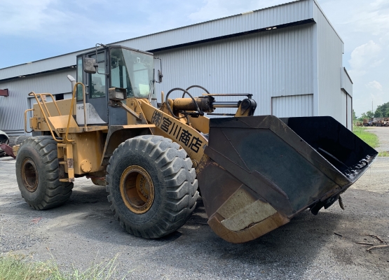 ขายรถตักTCM L39