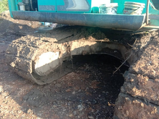 ⭐⭐Kobelco 200-8 YN12 Supper ใช้งาน 1&times;&times;&times;&times;ช.ม รถทำงานอยู่