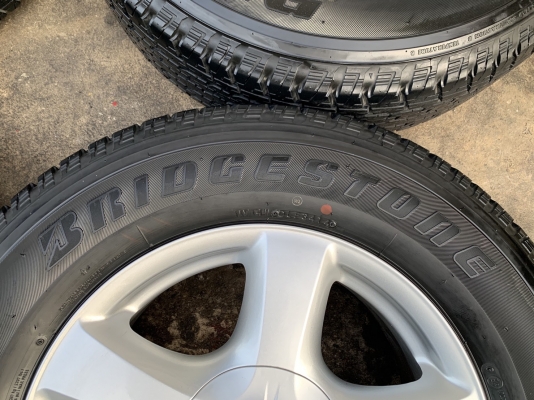 ล้อแม็ก ISUZU V-CROSS ขอบ 17 แถมยาง 255-65-17 Bridgestone ปลายปี 14 สภาพสวย ล้อแม็ก ISUZU V-CROSS ขอบ 17 แถมยาง 255-65-17 Bridgestone ปลายปี 14 สภาพสวย