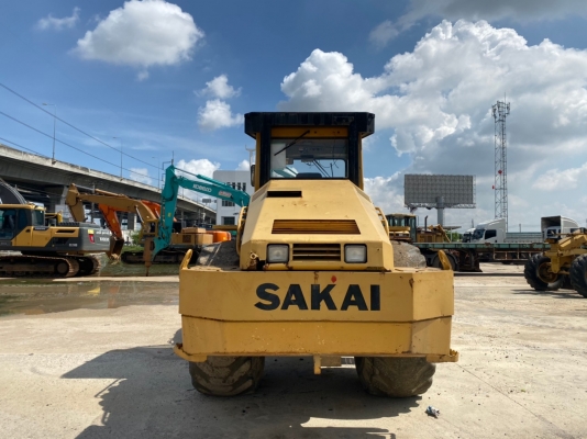 ขายรถบด19ตัน SAKAI SV900DV นำเข้าญี่ปุ่น สนใจติดต่อ ผึ้ง 095-0563605