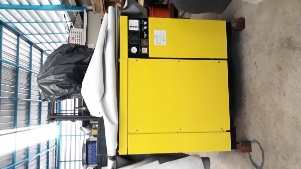 ขายเครื่องปั๊มลมHitachi 30Hp เครื่องพร้อมใช้งาน รับประกัน1ปี