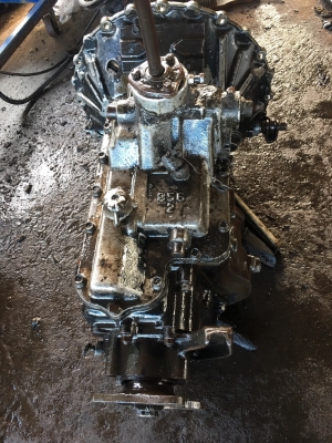 เกียร์ ISUZU 7เกียร์ ถอย ถอดจาก175แรง 19000บาท พร้อมใช้งาน เกียร์ ISUZU 7เกียร์ ถอย ถอดจาก175แรง 19000บาท พร้อมใช้งาน