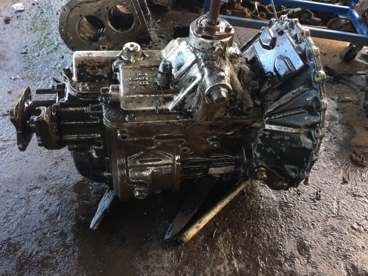 เกียร์ ISUZU 7เกียร์ ถอย ถอดจาก175แรง 19000บาท พร้อมใช้งาน เกียร์ ISUZU 7เกียร์ ถอย ถอดจาก175แรง 19000บาท พร้อมใช้งาน