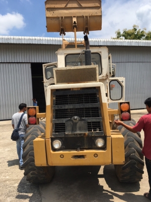 ขายรถตักโคมัสสุ510 พร้อมใช้งาน 560000 บาท