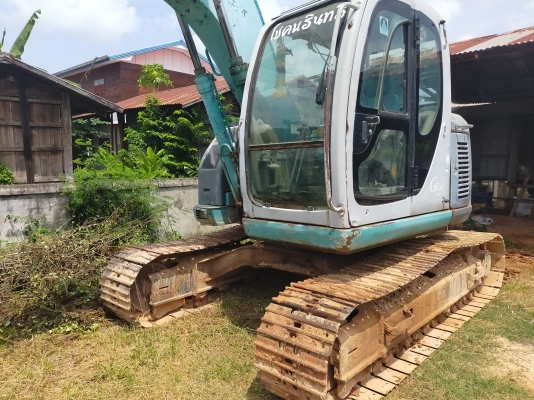 ขายรถแบคโฮ kobelco รุ่น 135 u สภาพพร้อมใช้เอกสารใบแจ้งจำหน่าย