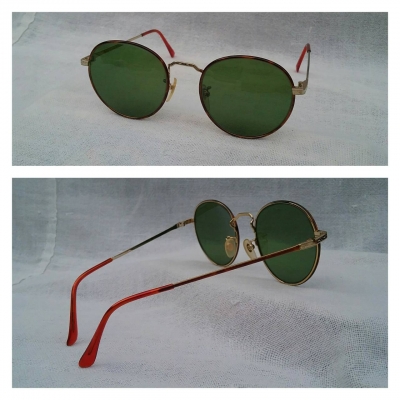 แว่นตาอาร์ติสท์ 'หยดน้ำ - ใหญ่ - แพนโต้ - จอห์น เลนนอน' ทศวรรษที่ 1990's อเมริกันแบรนด์เนมแถวหน้าของโลก งานทองเดินลาย / กรอบหุ้มลายกระ เลนส์กระจกคริสตัล 'สีเขียวธรรมชาติ' Vintage RALPH LAUREN ha แว่นตาอาร์ติสท์ 'หยดน้ำ - ใหญ่ - แพนโต้ - จอห์น เลนนอน' ทศวรรษที่ 1990's อเมริกันแบรนด์เนมแถวหน้าของโลก งานทองเดินลาย / กรอบหุ้มลายกระ เลนส์กระจกคริสตัล 'สีเขียวธรรมชาติ' Vintage RALPH LAUREN ha