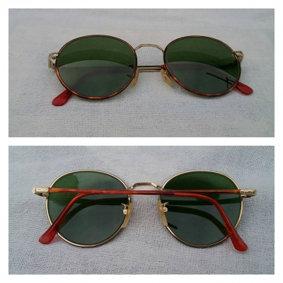 แว่นตาอาร์ติสท์ 'หยดน้ำ - ใหญ่ - แพนโต้ - จอห์น เลนนอน' ทศวรรษที่ 1990's อเมริกันแบรนด์เนมแถวหน้าของโลก งานทองเดินลาย / กรอบหุ้มลายกระ เลนส์กระจกคริสตัล 'สีเขียวธรรมชาติ' Vintage RALPH LAUREN ha แว่นตาอาร์ติสท์ 'หยดน้ำ - ใหญ่ - แพนโต้ - จอห์น เลนนอน' ทศวรรษที่ 1990's อเมริกันแบรนด์เนมแถวหน้าของโลก งานทองเดินลาย / กรอบหุ้มลายกระ เลนส์กระจกคริสตัล 'สีเขียวธรรมชาติ' Vintage RALPH LAUREN ha