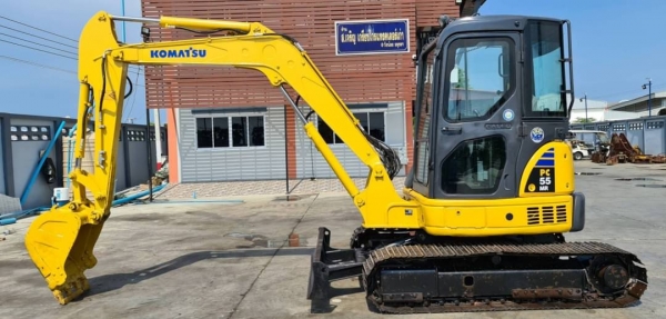 ขายด่วน635,000บาทรถแบคโฮโคมัสซูKOMATSUPC55MR2รุ่นหัวเก๋ง-8ยกหัวได้รุ่นยอดนิยมคอลโทลน้ำนันปั้มนี้วแรงๆเครื่องโคมัสซู4D88Eเครื่องดีปั่มแรงรถนอกเพิ่งนำเข้ามาใหม่ยังไม่เคยใช้งานในเมืองไทยเลย