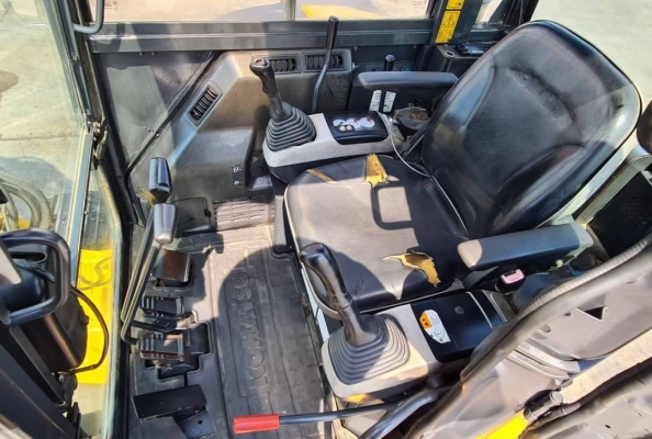 ขายด่วน635,000บาทรถแบคโฮโคมัสซูKOMATSUPC55MR2รุ่นหัวเก๋ง-8ยกหัวได้รุ่นยอดนิยมคอลโทลน้ำนันปั้มนี้วแรงๆเครื่องโคมัสซู4D88Eเครื่องดีปั่มแรงรถนอกเพิ่งนำเข้ามาใหม่ยังไม่เคยใช้งานในเมืองไทยเลย