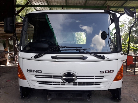 ขายหัวเก๋งสิบล้อ HINO  เมก้า พร้อมใช้งาน