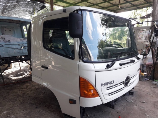 ขายหัวเก๋งสิบล้อ HINO เมก้า พร้อมใช้งาน ขายหัวเก๋งสิบล้อ HINO เมก้า พร้อมใช้งาน