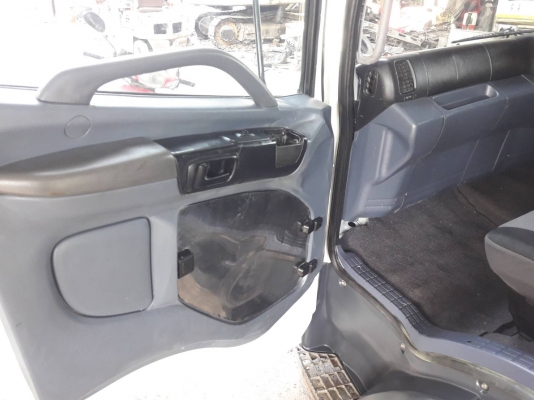 ขายหัวเก๋งสิบล้อ HINO เมก้า พร้อมใช้งาน ขายหัวเก๋งสิบล้อ HINO เมก้า พร้อมใช้งาน