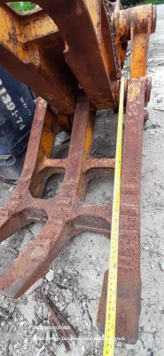 FROM JAPAN ตัวคีบปากหนีบไม้ อุปกรณ์รองรับ สำหรับรถขุดไซค์ 100, 120 ,135/ สินค้าเก่านอก ขายตามสภาพ FROM JAPAN ตัวคีบปากหนีบไม้ อุปกรณ์รองรับ สำหรับรถขุดไซค์ 100, 120 ,135/ สินค้าเก่านอก ขายตามสภาพ