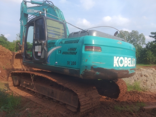 ขายด่วน KOBELCO SK200 YN11 เครื่องปั้มดีเยี่ยม ไฟฟ้าอยู่ โซ่ช่วงล่างสวย เฟรมสวย เอกสารเล่มทะเบียน สนใจสอบถาม 093 0764943 K ตั้ม