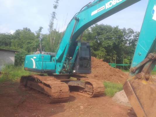 ขายด่วน KOBELCO SK200 YN11 เครื่องปั้มดีเยี่ยม ไฟฟ้าอยู่ โซ่ช่วงล่างสวย เฟรมสวย เอกสารเล่มทะเบียน สนใจสอบถาม 093 0764943 K ตั้ม