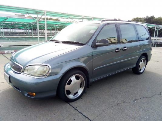 ขาย รถครอบครัว Kia Carnival ปี01 เครื่อง โตโยต้า 1MZ ออโต้ รถครอบครัว พร้อมใช้งาน
