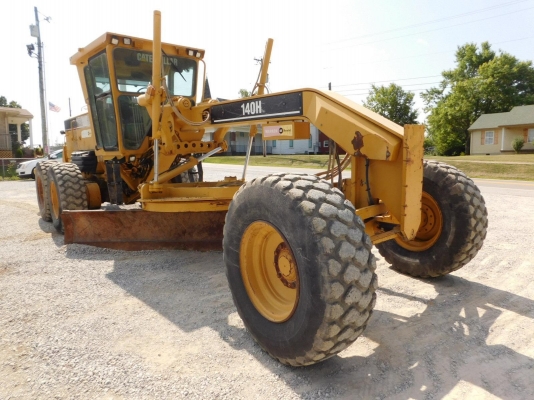 รถเกรด MOTOR GRADER CATERPILLAR CAT 140 H VHP PLUS รถเกรด MOTOR GRADER CATERPILLAR CAT 140 H VHP PLUS