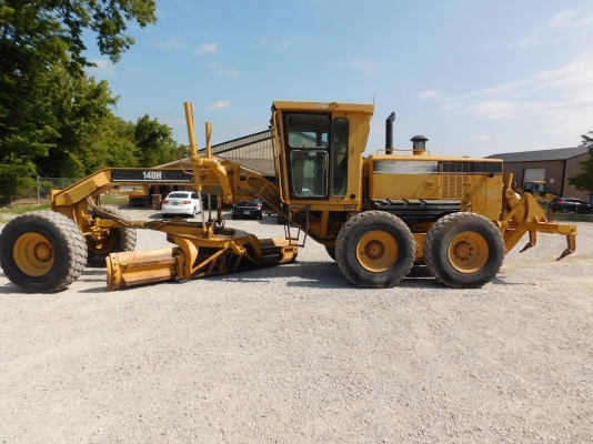 รถเกรด MOTOR GRADER CATERPILLAR CAT 140 H VHP PLUS รถเกรด MOTOR GRADER CATERPILLAR CAT 140 H VHP PLUS