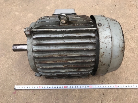 มอเตอร์ TATUNG made in Taiwan สามเฟส 380V ขนาด 3 แรง ความเร็วรอบ 1420 rpm ตัวใหญ่มาก งานดี หมุนนิ่ม มอเตอร์ TATUNG made in Taiwan สามเฟส 380V ขนาด 3 แรง ความเร็วรอบ 1420 rpm ตัวใหญ่มาก งานดี หมุนนิ่ม