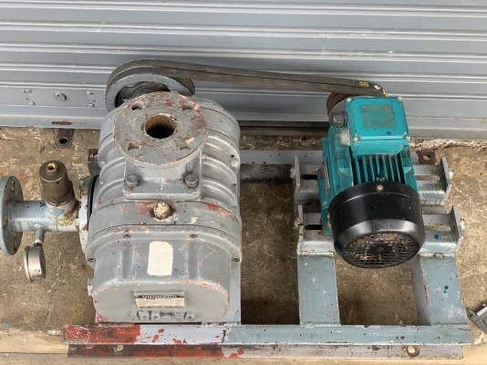 ขายรูทโบลเวอร์ดูด-อัดอากาศ UNO Unozawa 2HP. 380V ขนาด 2HP. 380V ขนาดท่อ 2นิ้ว รุ่นตัวใหญ่ สภาพสวย หมุนนิ่ม ดูดแรง ให้ลมดี พร้อมใช้งาน ราคา 16,000 บาท ขายรูทโบลเวอร์ดูด-อัดอากาศ UNO Unozawa 2HP. 380V ขนาด 2HP. 380V ขนาดท่อ 2นิ้ว รุ่นตัวใหญ่ สภาพสวย หมุนนิ่ม ดูดแรง ให้ลมดี พร้อมใช้งาน ราคา 16,000 บาท