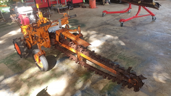 รถขุดว่างท่อ 4 นิ้ว รถขุดว่างท่อ 4 นิ้ว