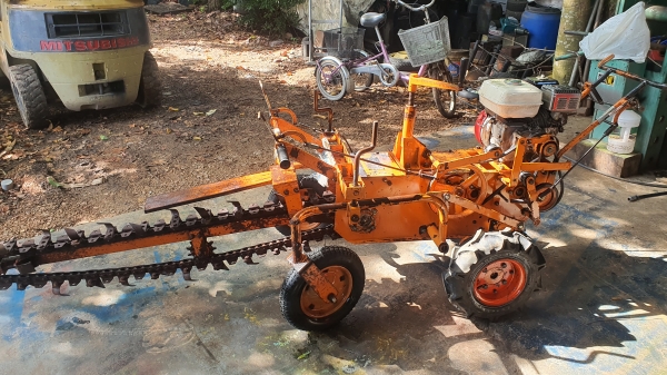 รถขุดว่างท่อ 4 นิ้ว รถขุดว่างท่อ 4 นิ้ว