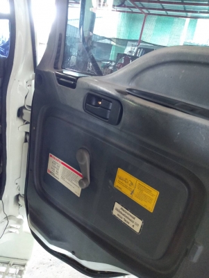 ขายหัวรถอีซุเด้กก้า สวย อุปกรณ์ครบ ราคา 125000 บาท สนใจติดต่อคุณเอ 087-049-9962 ขายหัวรถอีซุเด้กก้า สวย อุปกรณ์ครบ ราคา 125000 บาท สนใจติดต่อคุณเอ 087-049-9962