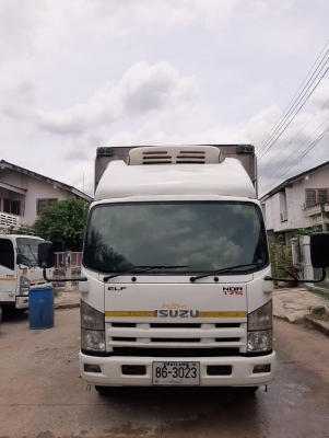 ขายรถ 6 ล้อ ISUZU NQR 175แรงม้า แอร์ไอซ์ออม ตู้เบิ้ม 5.5 เมตร ปี57 พร้อมใช้งาน เจ้าของรถขายเอง